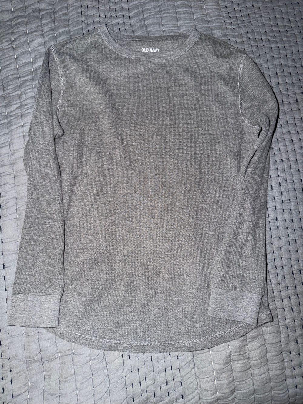 Old Navy Gray Waffle-Knit Long Sleeve Tee